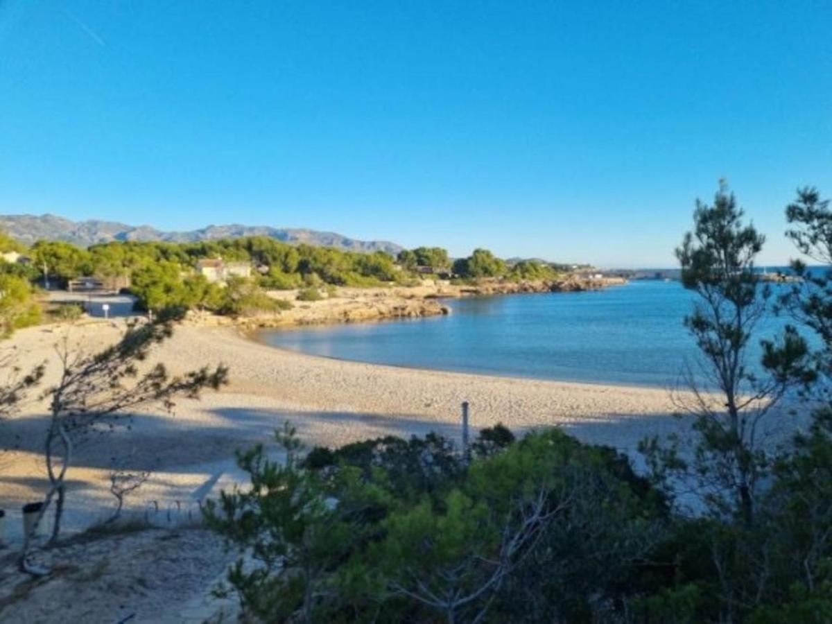 Apartamento En La Playa Calafat Kültér fotó